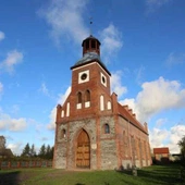 Więźniowie pomagali w budowie kościoła dedykowanego Prymasowi Wyszyńskiemu