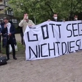 Protest berlińskich katolików: „Bóg nie błogosławi grzechu” 