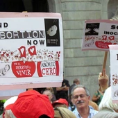 Hiszpania: politycy chcą kar za akcje pro-life przed klinikami aborcyjnymi