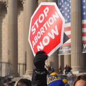 Amerykanie nie chcą aborcji na życzenie