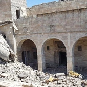 Mosul powstaje z ruin. Ruszyła odbudowa religijnych zabytków 