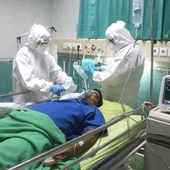 Włochy: rodziny zmarłych podczas pandemii koronawirusa domagają się 100 mln euro