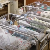 Baby boom w Teksasie! Szpital przyjął na świat 107 dzieci w 91 godzin. Efekt pandemii?