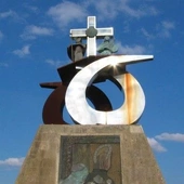 Hiszpańskie władze usunęły pomnik Jana Pawła II