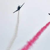 W weekend uroczyste przeloty samolotów i śmigłowców nad Polską