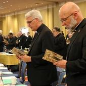 Amerykańscy biskupi: trzeba ucywilizować politykę