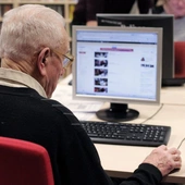 Internet poprawia sprawność umysłową emerytów