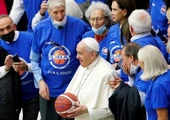 Papież: „postępowanie według Ducha” dotyczy całej wspólnoty