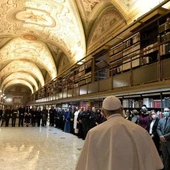 Papież: Kościół musi być wspólnotą „wychodzącą” i liderem kultury spotkania