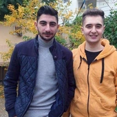 Kegham (po lewej) i Elias, syryjscy katolicy w Atenach 