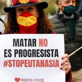Hiszpańscy biskupi przeciwko eutanazji: należy eliminować ból, a nie pacjenta