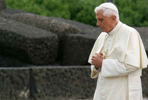 Watykan: oskarżenia wobec Benedykta XVI całkowicie fałszywe