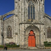 Francja chce lepiej chronić kościoły przed atakami