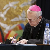 Przewodniczący Episkopatu podziękował ks. Pawłowi Ptasznikowi za posługę w Watykanie