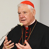 Kard. Müller: papież jako autorytet moralny sytuację na Ukrainie widzi jasno i wyraźnie
