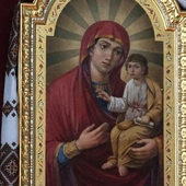 Matka Boża - obraz z lwowskiego kościoła karmelitów