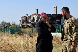 Biskup z linii frontu na Ukrainie: Papież Franciszek jest tym, który buduje mosty