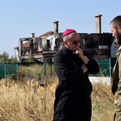 Biskup z linii frontu na Ukrainie: Papież Franciszek jest tym, który buduje mosty