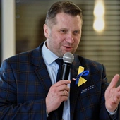 Szef MEiN zachęca do tworzenia w szkołach dodatkowych oddziałów przygotowawczych dla dzieci z Ukrainy
