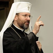 Abp Szewczuk o ekumenicznym froncie wojny w Ukrainie, zbliżającym różne Kościoły