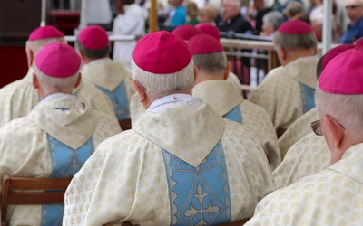 Polscy Biskupi złożą wizytę na Ukrainie. Celem podróży jest okazanie solidarności 