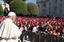 Papież do bierzmowanych: módlcie się i trzymajcie się we wspólnocie
