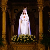 Zapomniana prośba Maryi, która niesie pokój dla świata