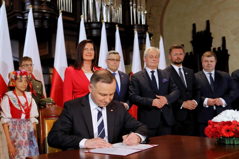 Prezydent podpisał ustawę o ustanowieniu Narodowego Dnia Powstań Śląskich