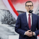 Premier: w Polsce jest 40 mln osób gotowych stanąć z bronią w ręku, żeby bronić swojej ojczyzny 