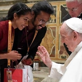 Papież do młodych: nie bójcie się pięknej i wielkiej miłości