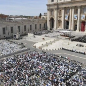 Kanonizacja na placu św. Piotra 15.05.2022