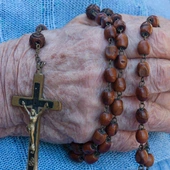 Anglia: seniorka bezprawnie ukarana za modlitwę w pobliżu kliniki aborcyjnej wygrywa walkę o sprawiedliwość