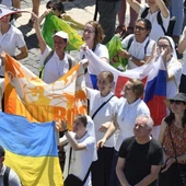 Papież o umęczonej Ukrainie: trzeba się zatrzymać i negocjować