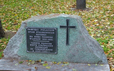 Tragedia na miarę Katynia. Okryta milczeniem rosyjska eksterminacja Polaków 