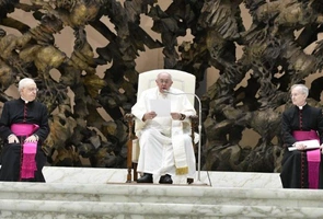 Papież prosi, by nie zapominać o Ukrainie