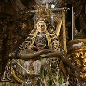 Figura Matki Bożej Bolesnej w sanktuarium pod tym wezwaniem w Granadzie (Hiszpania)