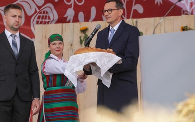 Premier: polska wieś nie jest już wyłącznie zależna od środków unijnych