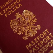 Cieszyński: w urzędach rusza elektroniczne wydawanie paszportów