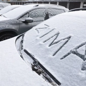 Atak zimy w większości kraju, za nieodśnieżone auto mandat nawet 3 tys. zł