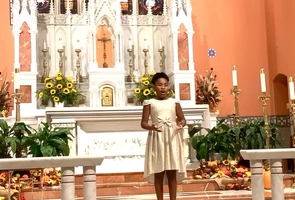 „Ave Maria” w wykonaniu najmłodszej śpiewaczki operowej. Ma 10 lat i już trafiła do Księgi Rekordów Guinnessa!