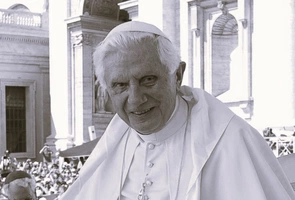 Zmarł papież senior Benedykt XVI