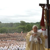 „Trwajcie mocni w wierze!” Benedykt XVI przyjaciel Polaków