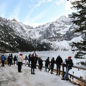Tatry: nowy rekord ciepła. Śniegu ubywa i maleje zagrożenie lawinowe