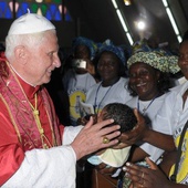 O. Kijas: wiara Benedykta XVI pozwalała mu z troską patrzeć na świat