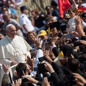 Papież o podróży do Afryki: przybędę jako pielgrzym pokoju i pojednania