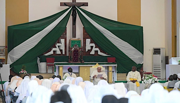 Papież do duchowieństwa: potrzeba dusz gotowych umrzeć dla Afryki