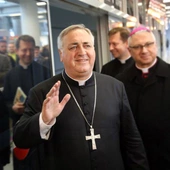 Abp Pennacchio zakończył misję nuncjusza apostolskiego w Polsce