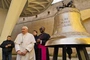 Franciszek poświęcił kolejny dzwon „Głos Nienarodzonych". „Iskra z Polski trafi do Zambii"