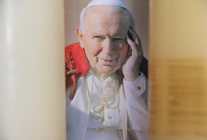 Chcesz poznać encykliki św. Jana Pawła II? Wystarczą trzy minuty