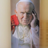 Chcesz poznać encykliki św. Jana Pawła II? Wystarczą trzy minuty